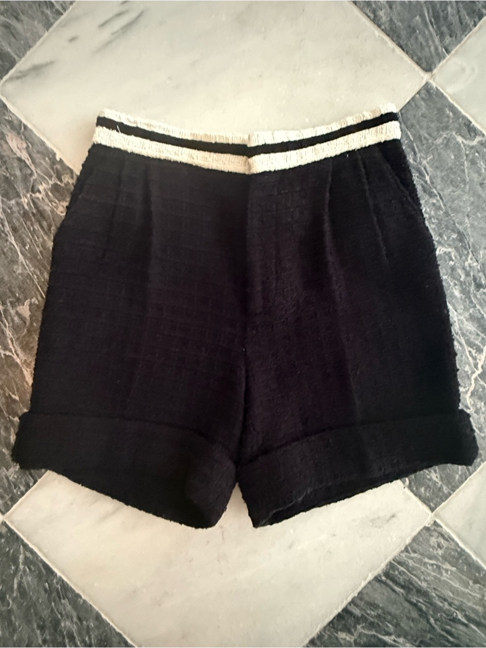 Gucci Black Knit Shorts with Cream-Trim Waistband